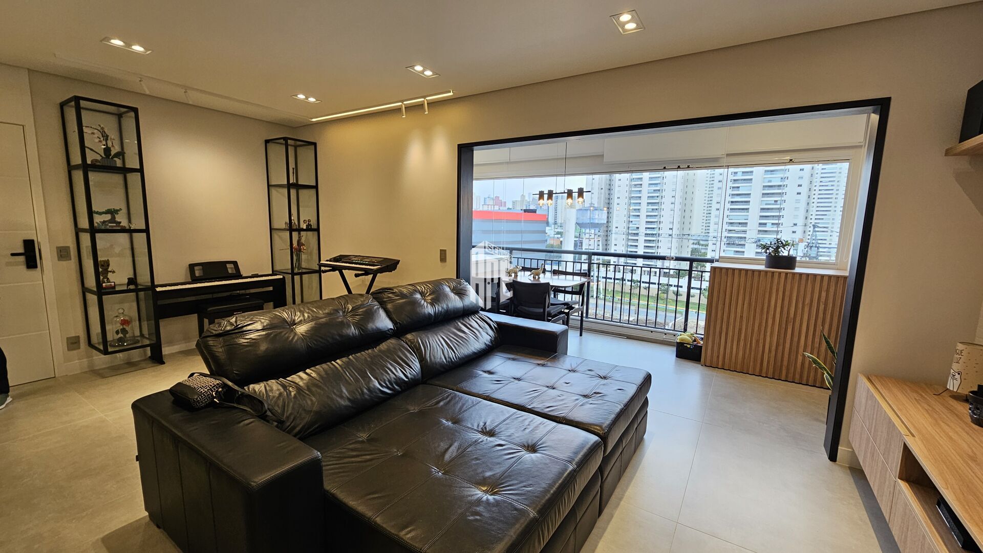 Apartamento, 3 quartos, 106 m² - Foto 1