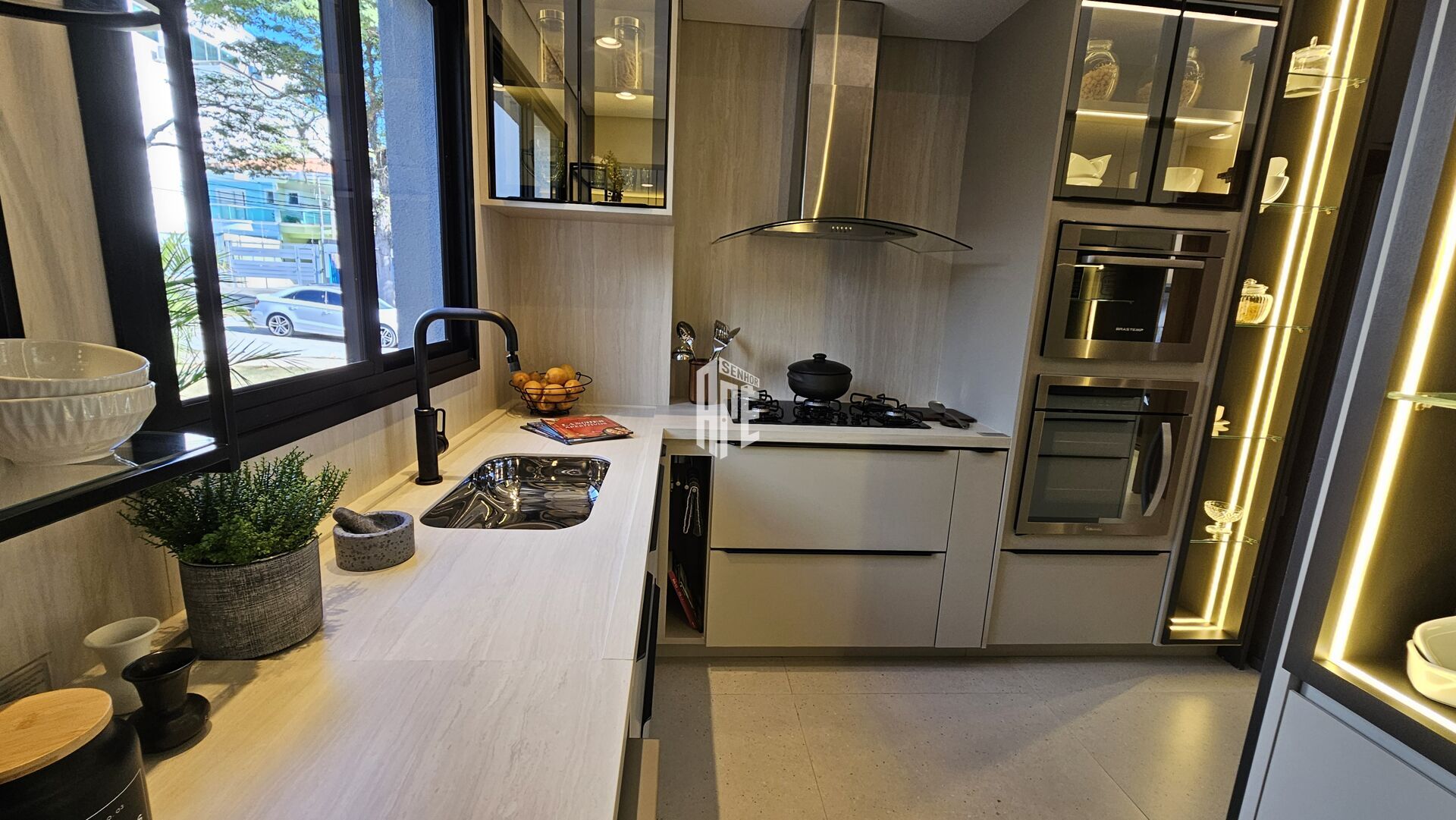 Apartamento à venda com 3 quartos, 163m² - Foto 16