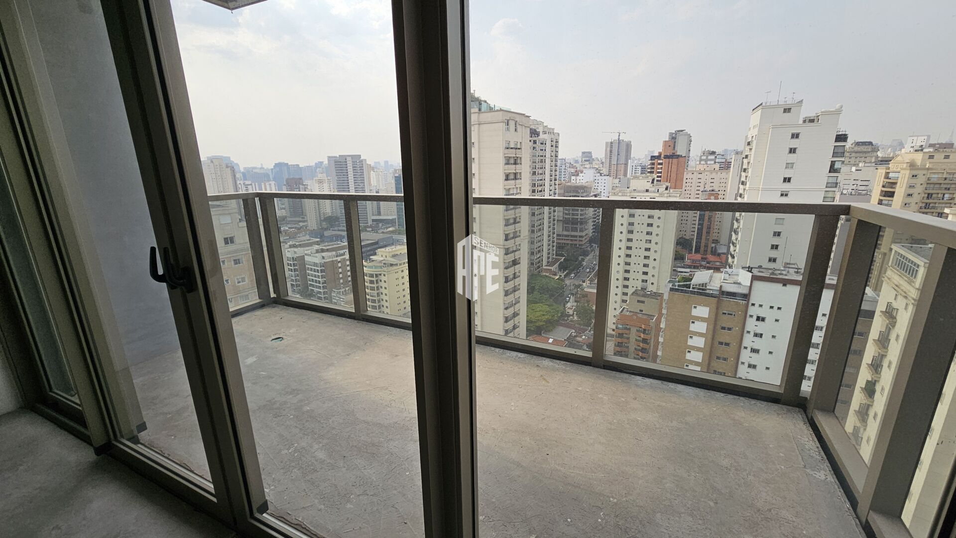 Apartamento à venda com 4 quartos, 359m² - Foto 42