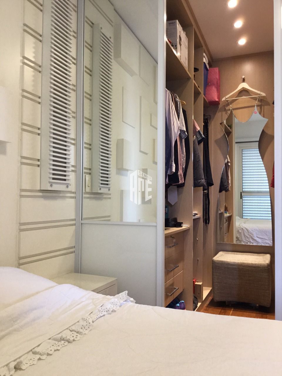 Apartamento à venda com 3 quartos, 123m² - Foto 17