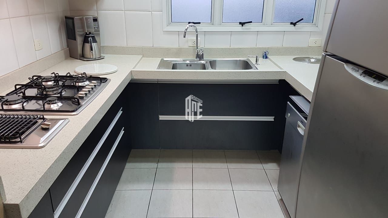 Apartamento à venda com 3 quartos, 123m² - Foto 10