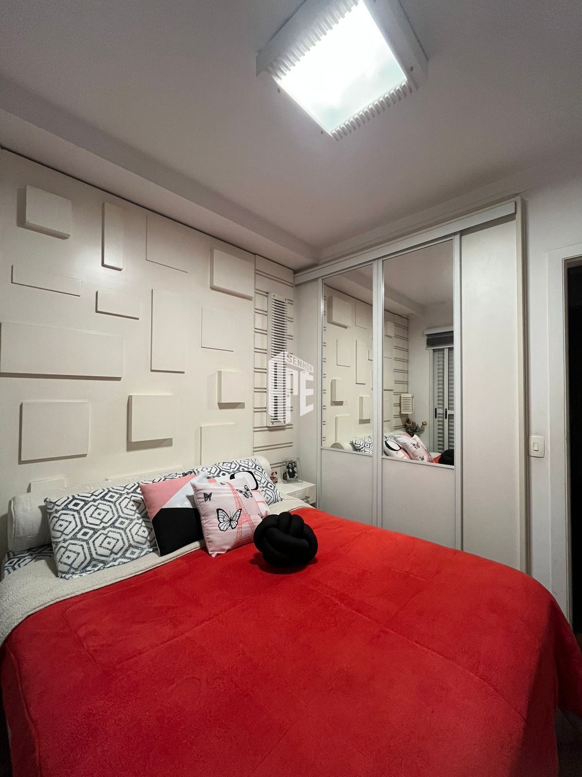 Apartamento à venda com 3 quartos, 123m² - Foto 4