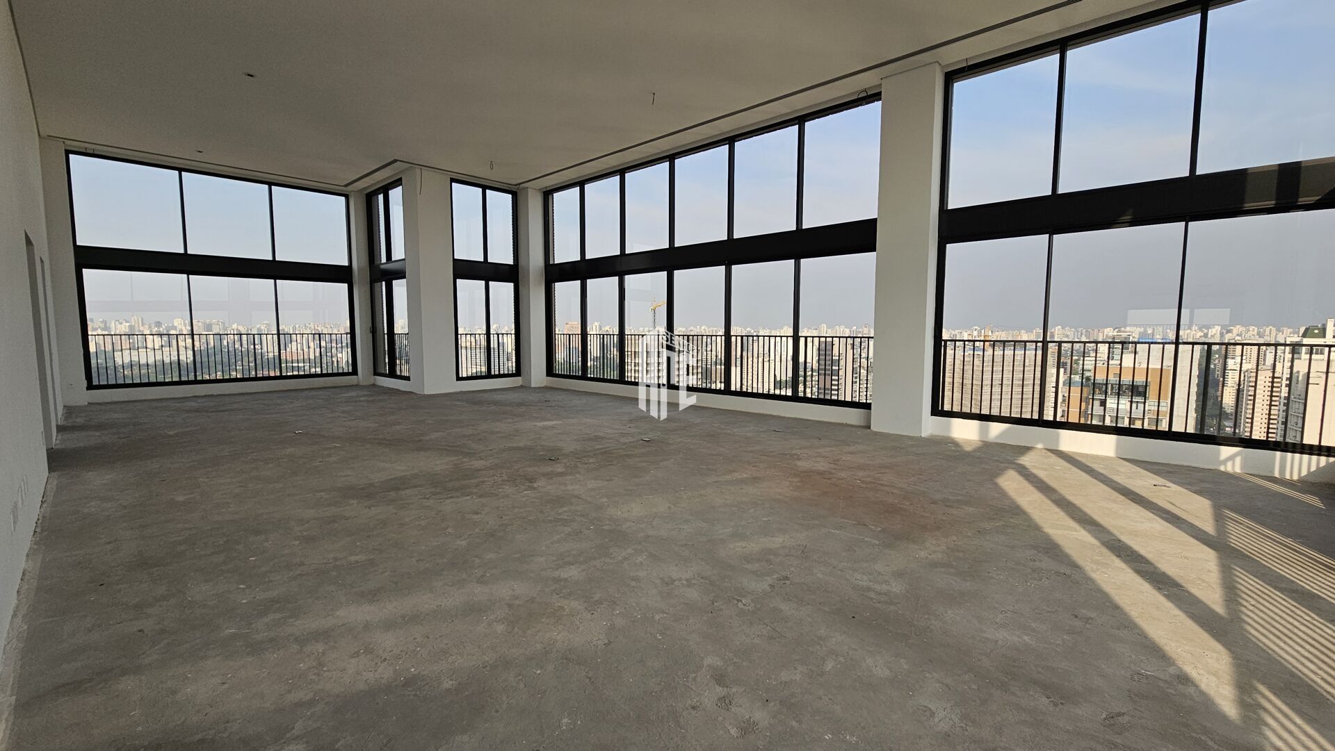 Apartamento à venda com 4 quartos, 688m² - Foto 17