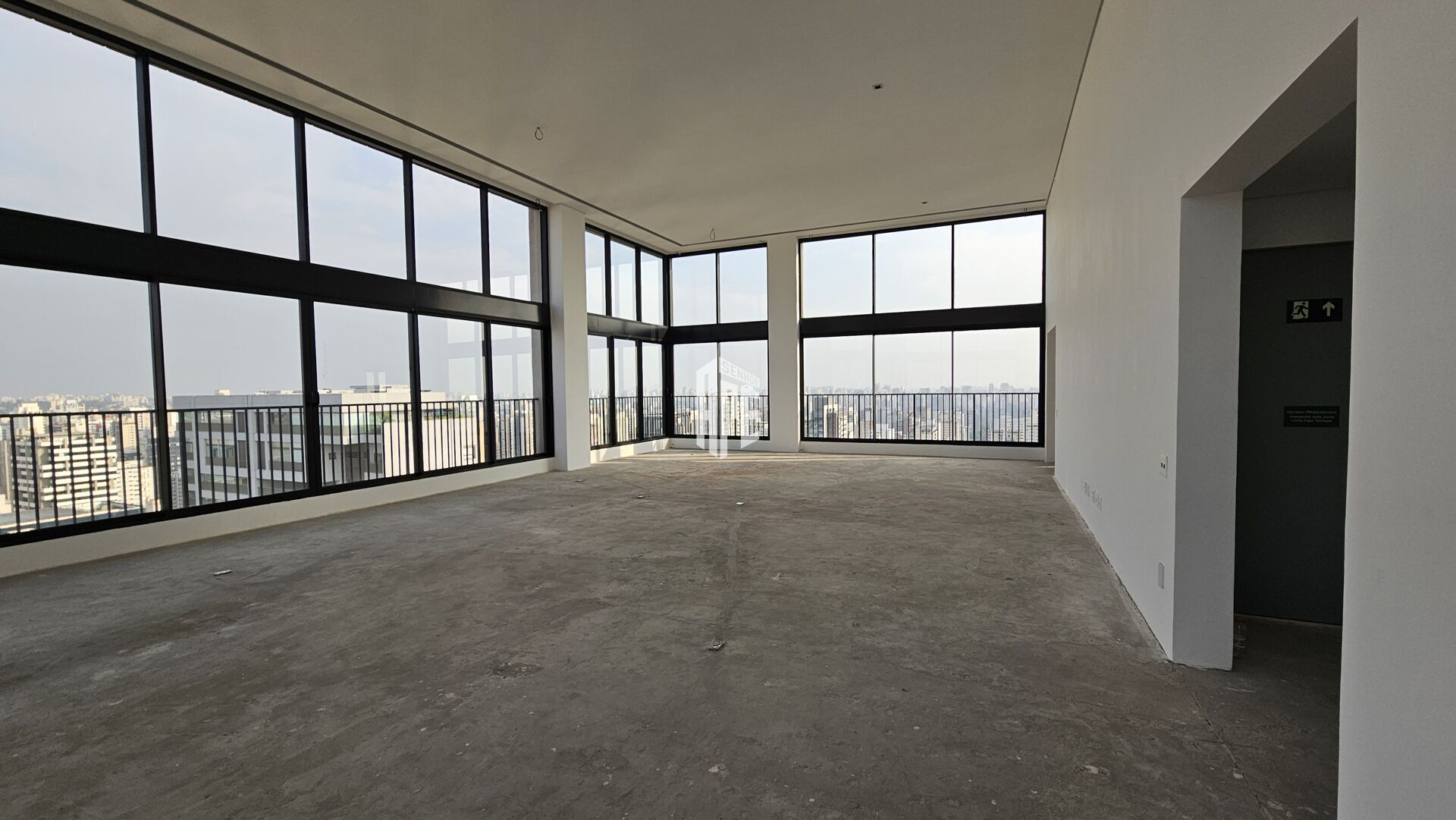 Apartamento à venda com 4 quartos, 688m² - Foto 6