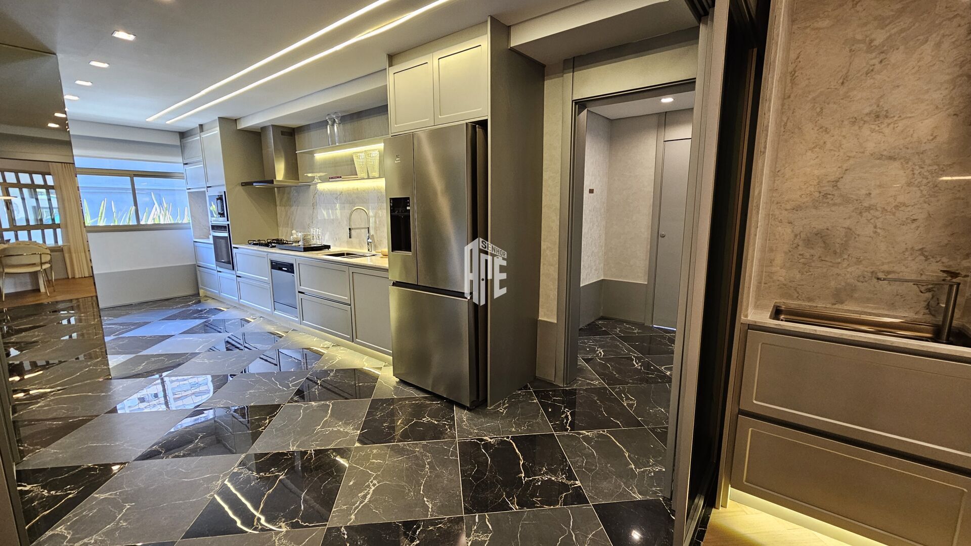 Apartamento, 4 quartos, 264 m² - Foto 34