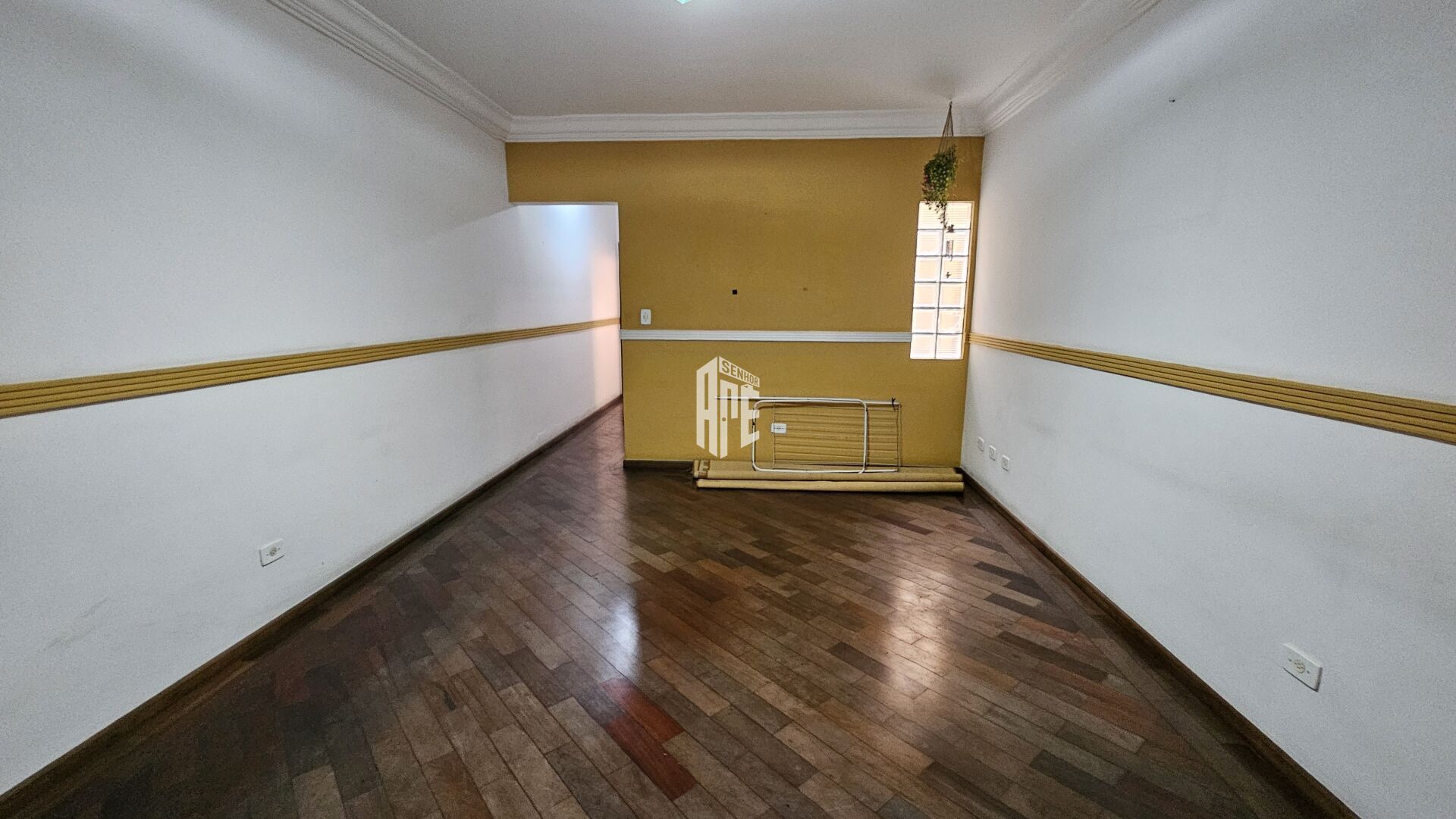 Casa à venda com 3 quartos, 175m² - Foto 4