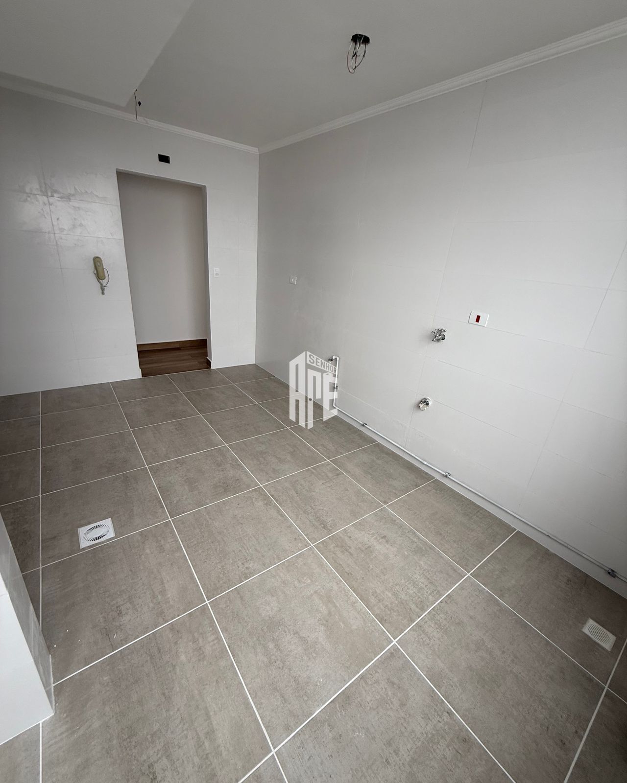 Apartamento à venda com 2 quartos, 87m² - Foto 9