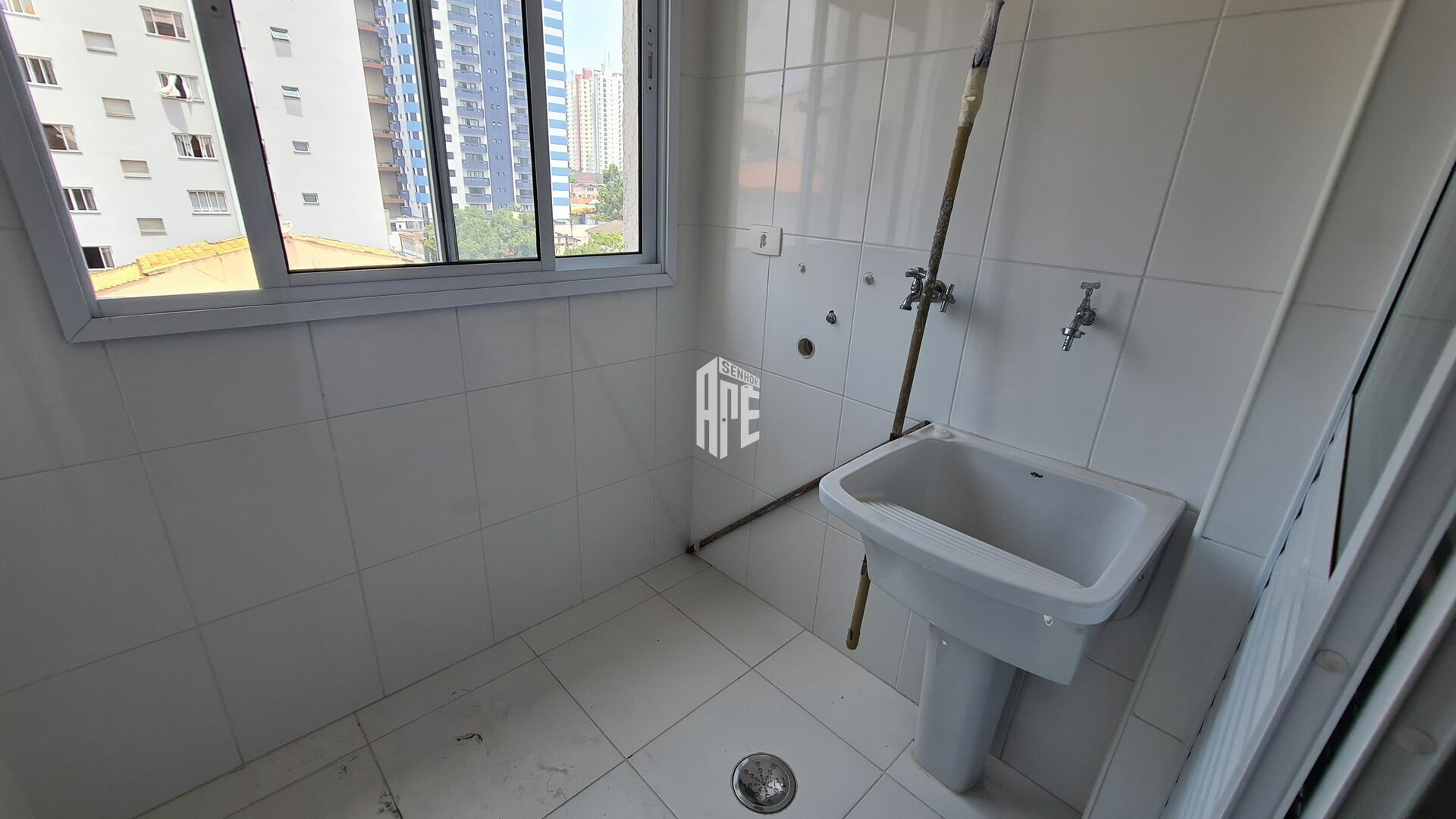 Apartamento à venda com 3 quartos, 82m² - Foto 32