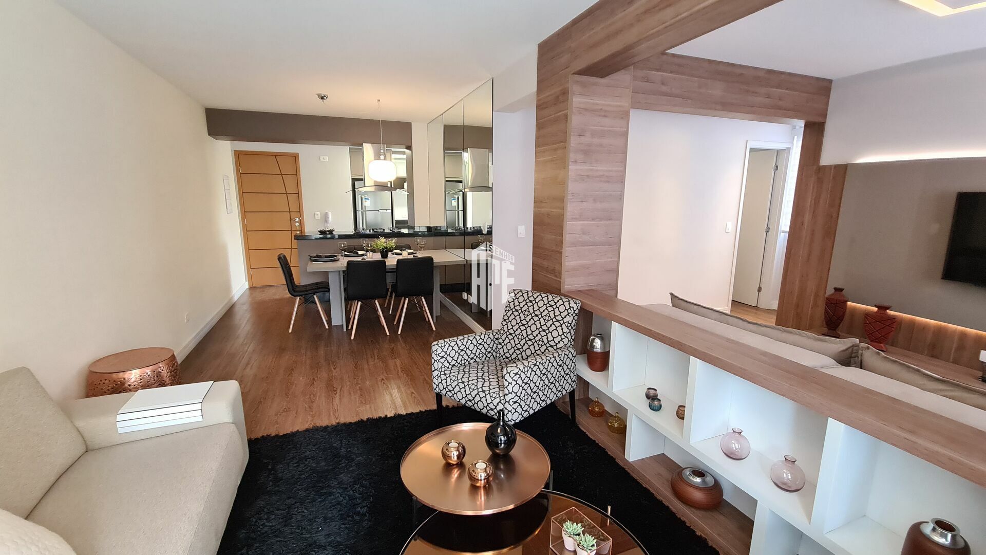 Apartamento à venda com 3 quartos, 82m² - Foto 1