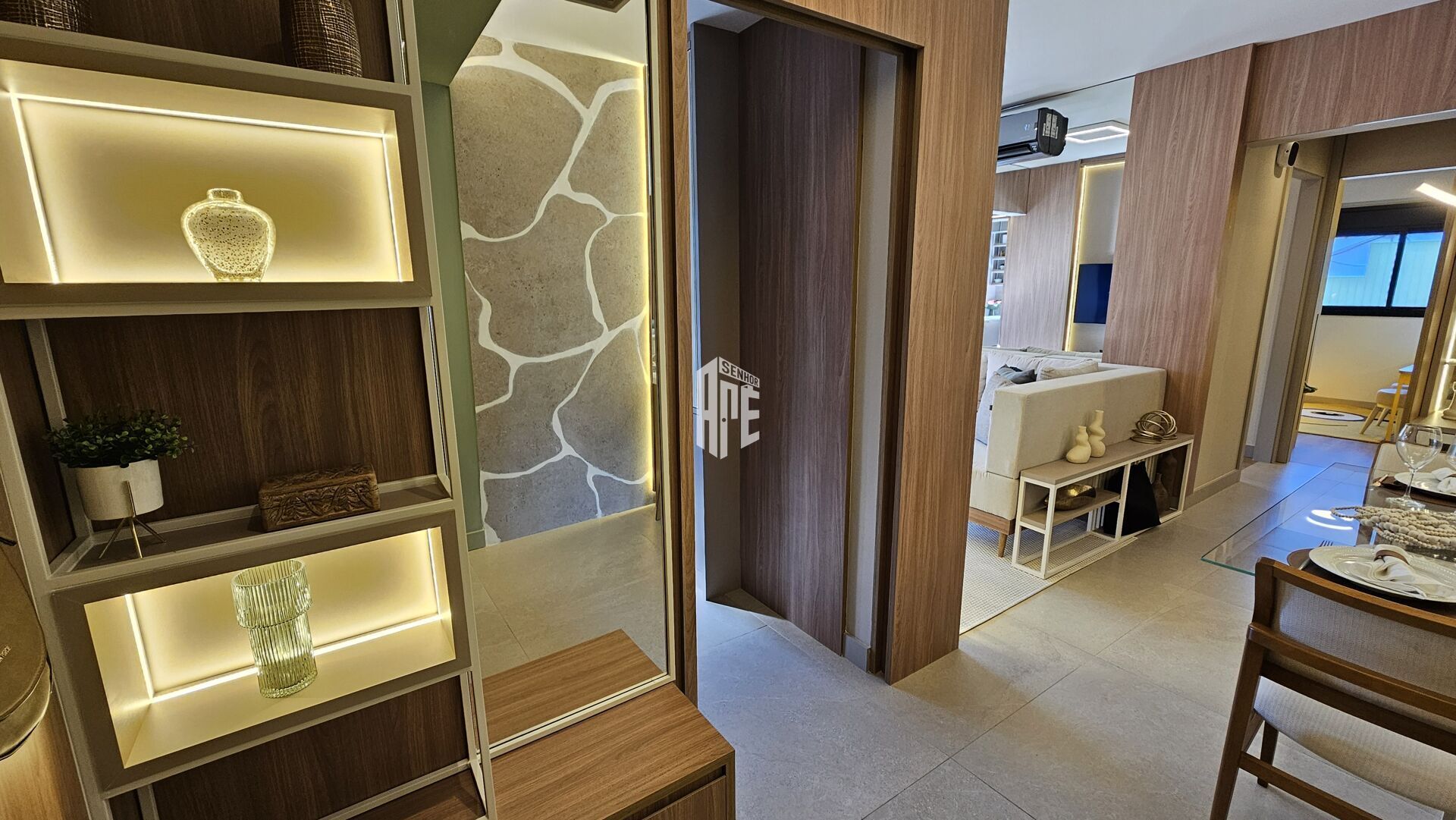 Apartamento à venda com 2 quartos, 86m² - Foto 3