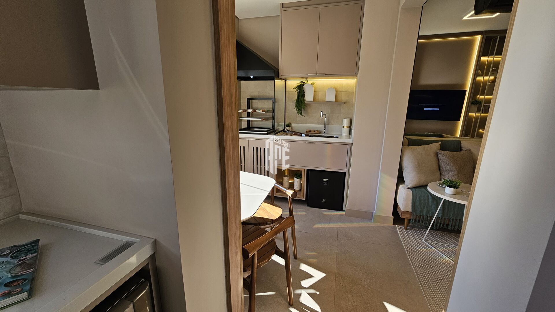 Apartamento à venda com 2 quartos, 86m² - Foto 20