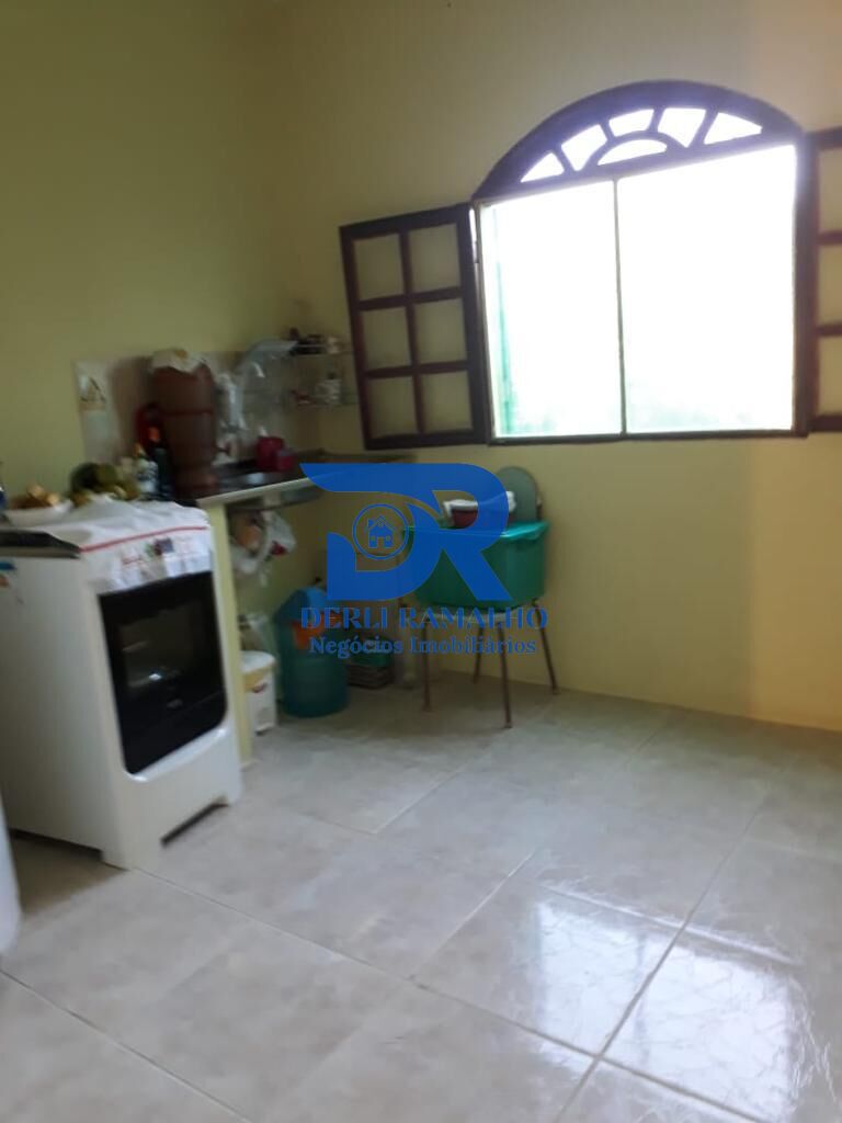 Casa à venda com 2 quartos, 140m² - Foto 11