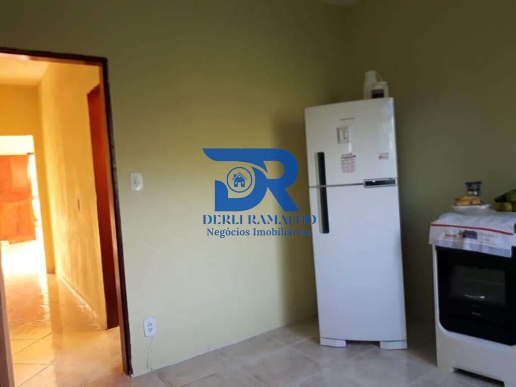 Casa à venda com 2 quartos, 140m² - Foto 10