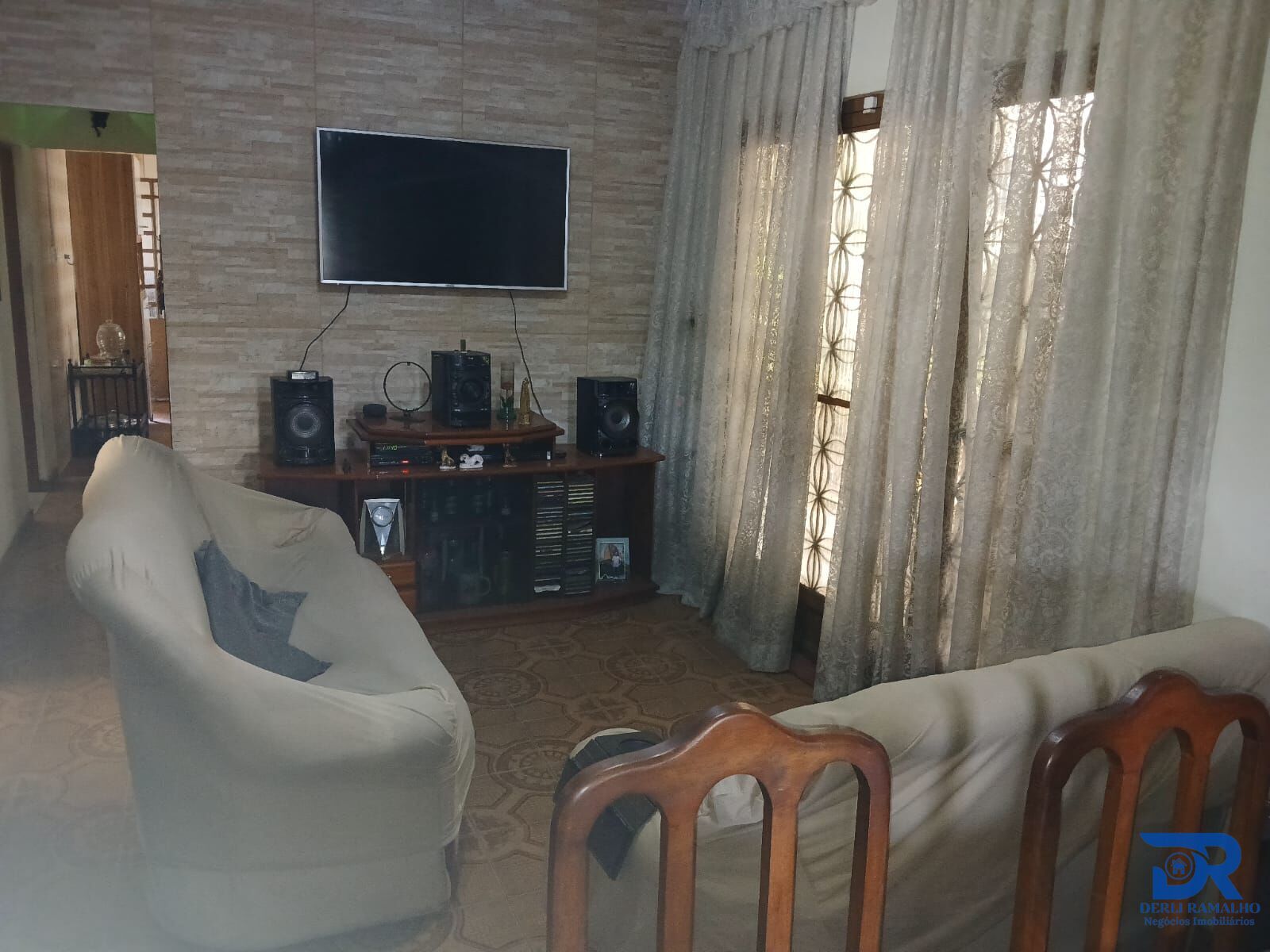 Casa à venda com 3 quartos, 102m² - Foto 12