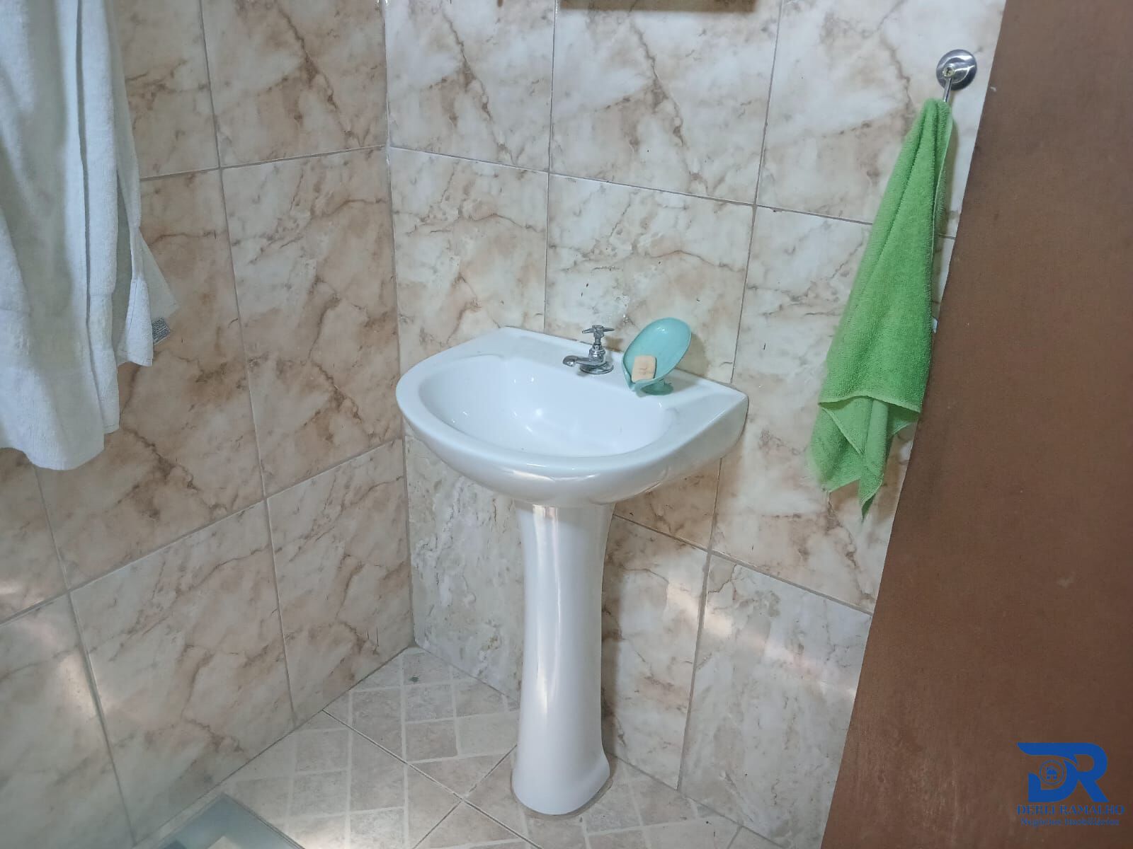 Casa à venda com 3 quartos, 102m² - Foto 18