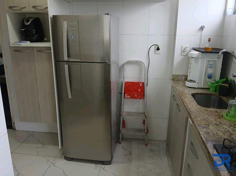 Apartamento à venda com 2 quartos, 63m² - Foto 11