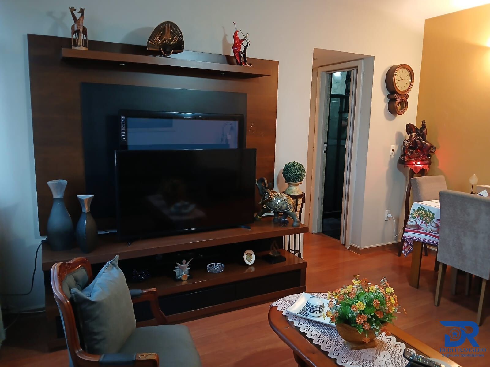 Apartamento à venda com 4 quartos, 100m² - Foto 3