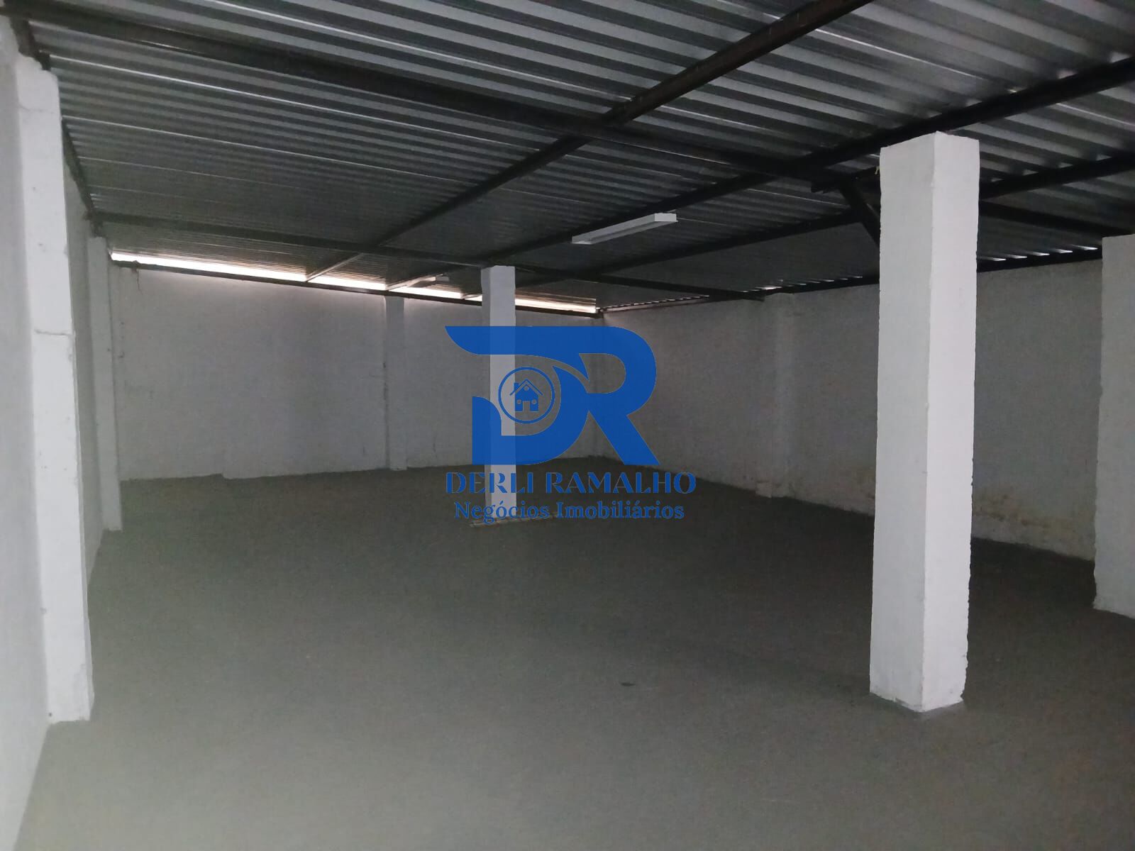 Prédio Inteiro para alugar, 600m² - Foto 37