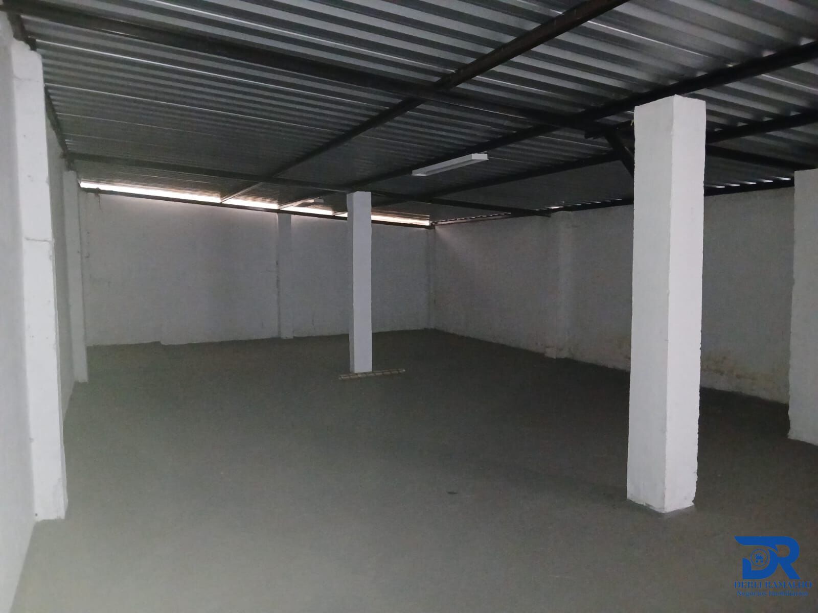 Prédio Inteiro para alugar, 600m² - Foto 37