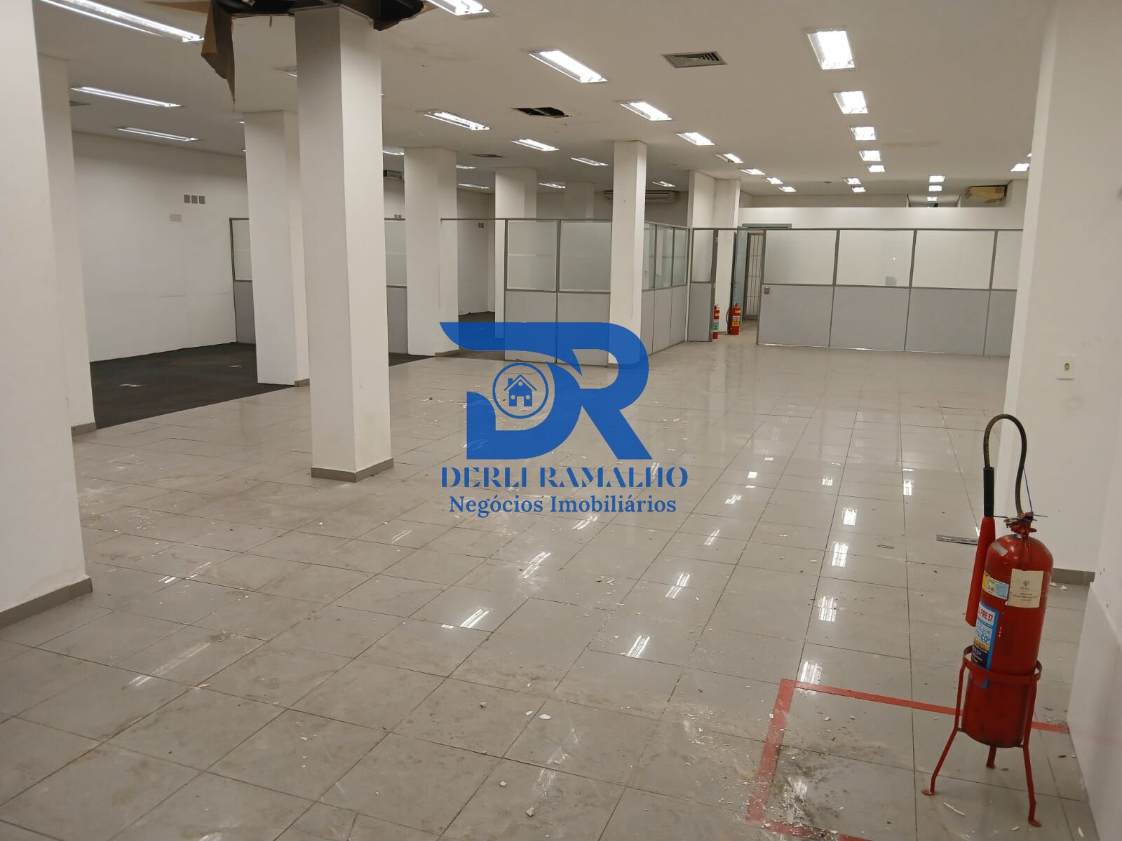 Prédio Inteiro para alugar, 600m² - Foto 8