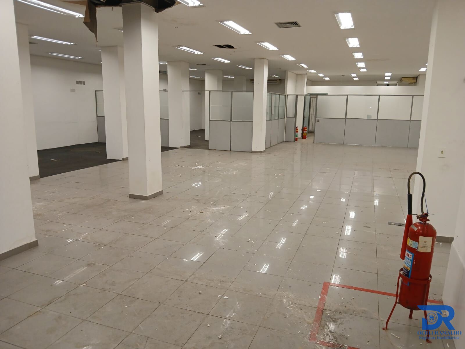 Prédio Inteiro para alugar, 600m² - Foto 8