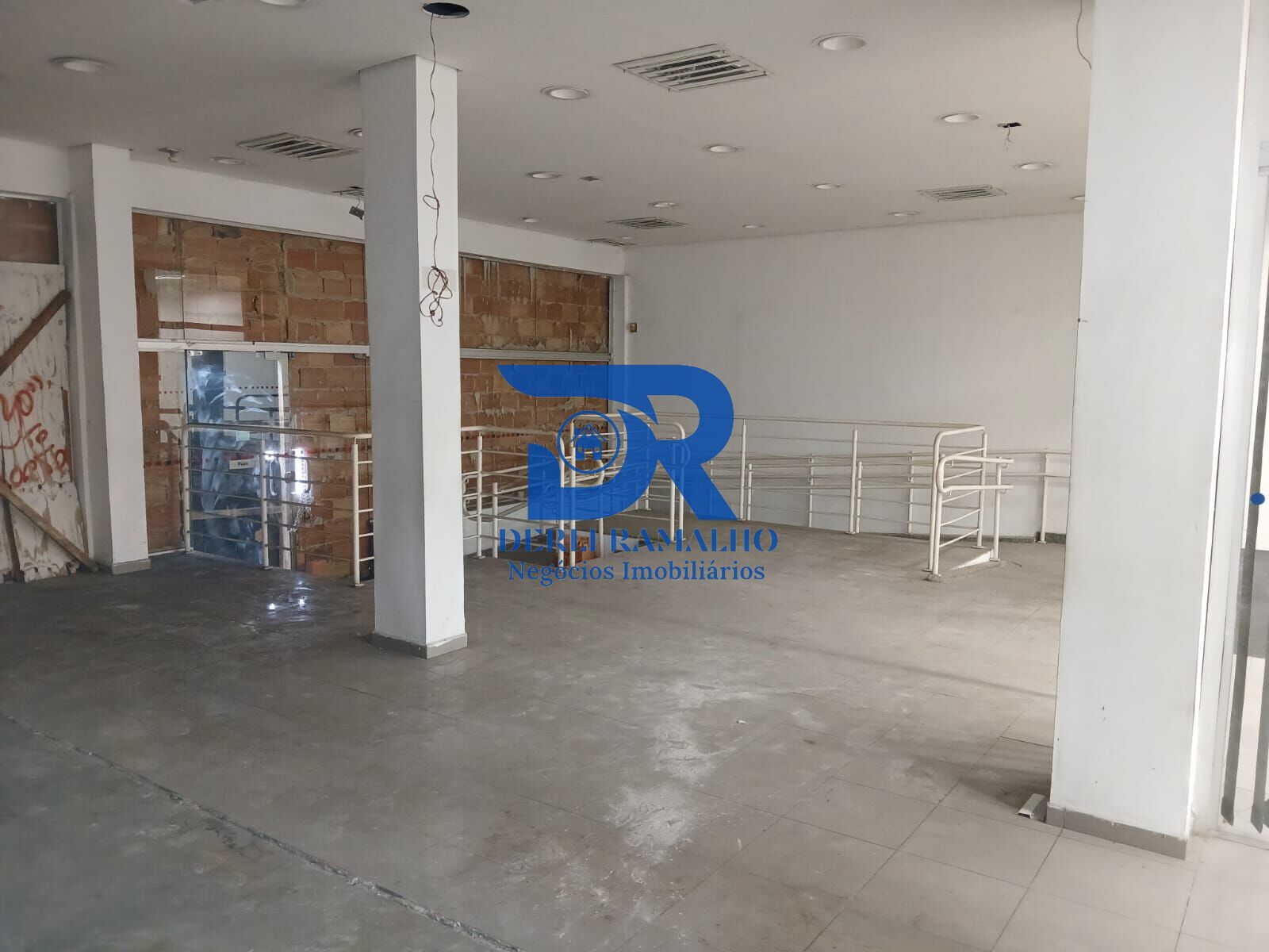 Prédio Inteiro para alugar, 600m² - Foto 15