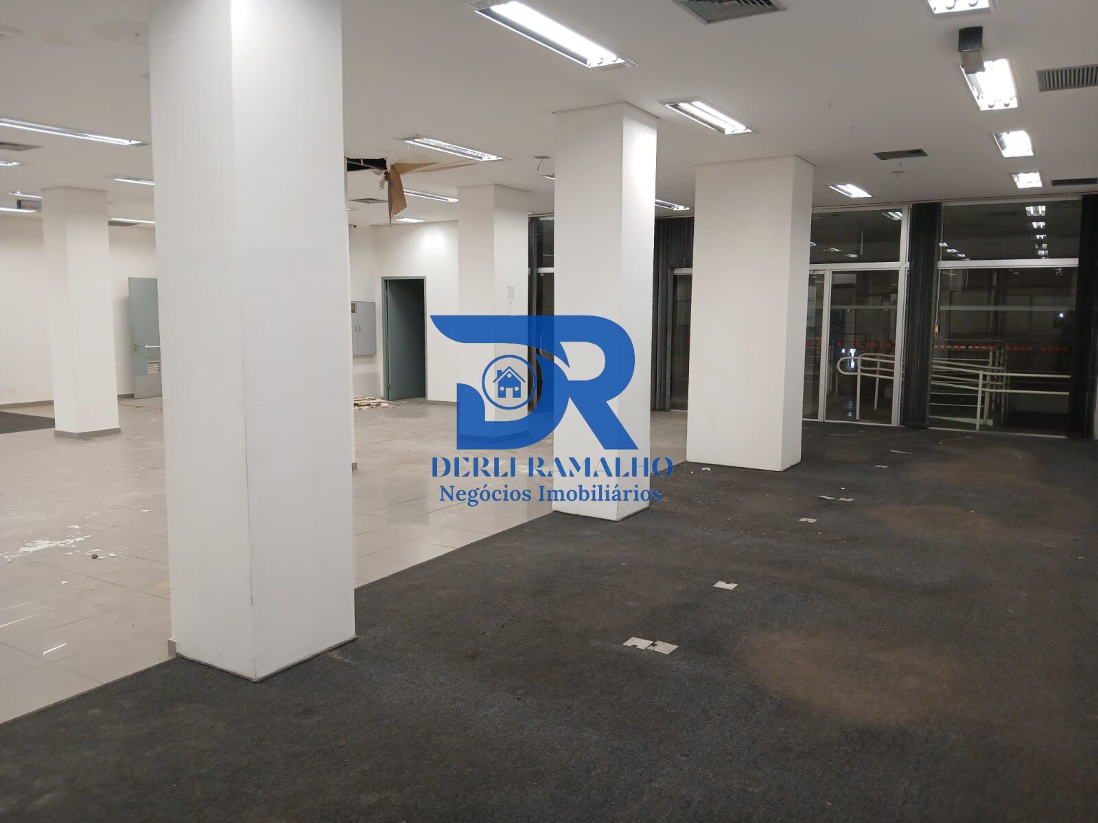 Prédio Inteiro para alugar, 600m² - Foto 7