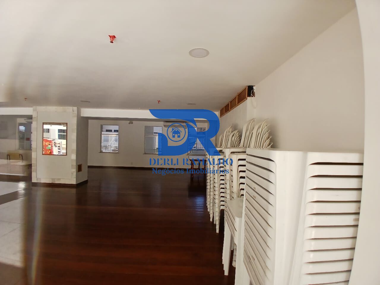 Apartamento à venda com 3 quartos, 119m² - Foto 11