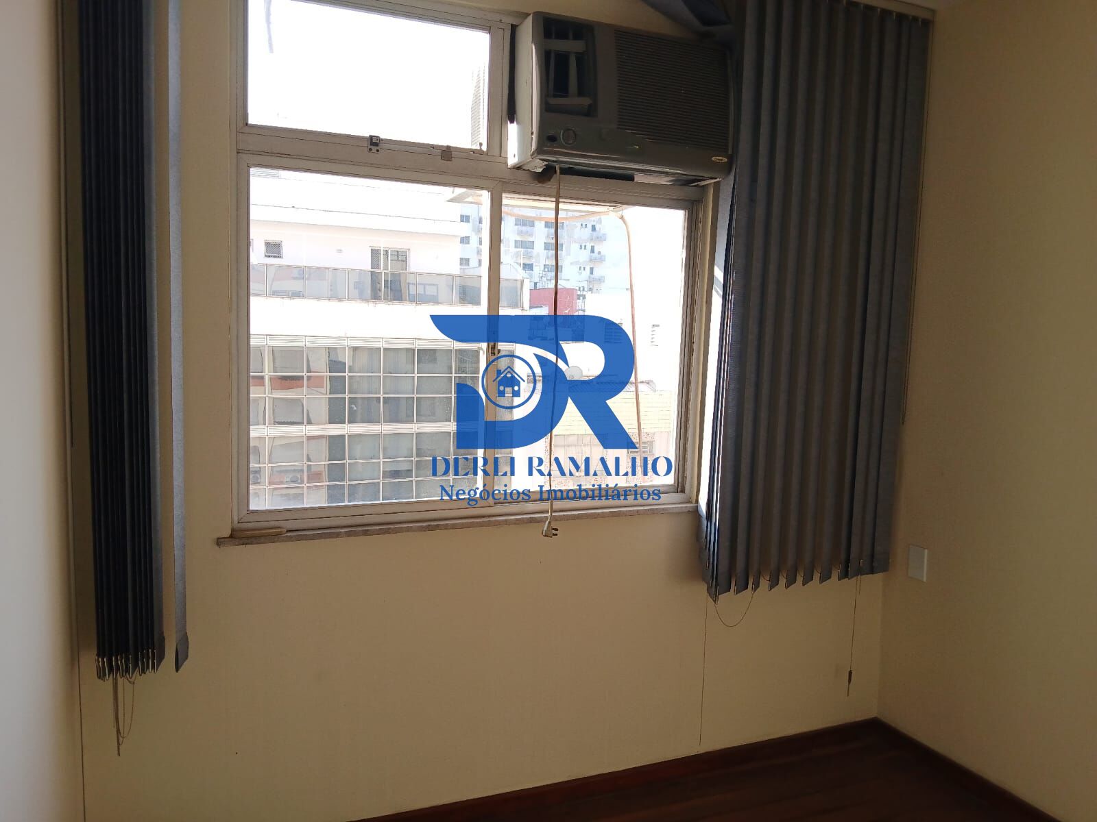 Apartamento à venda com 3 quartos, 119m² - Foto 33