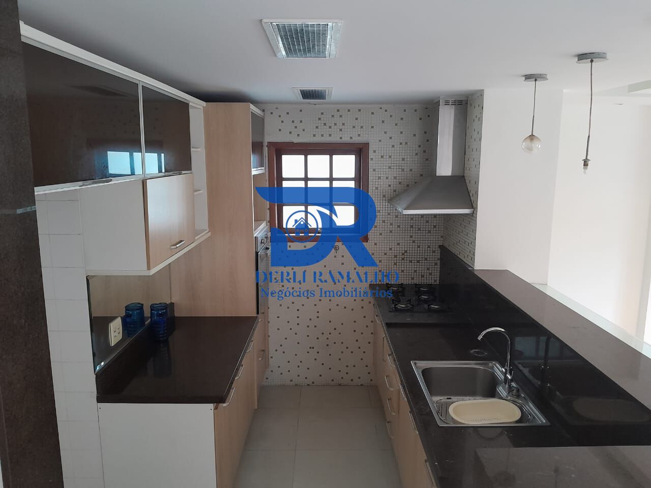 Casa à venda com 4 quartos, 187m² - Foto 17