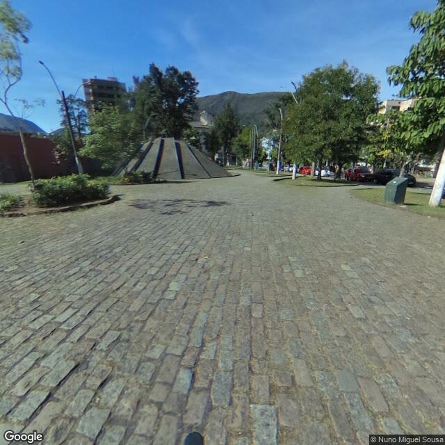 Imagem estática do "Street View" da localização