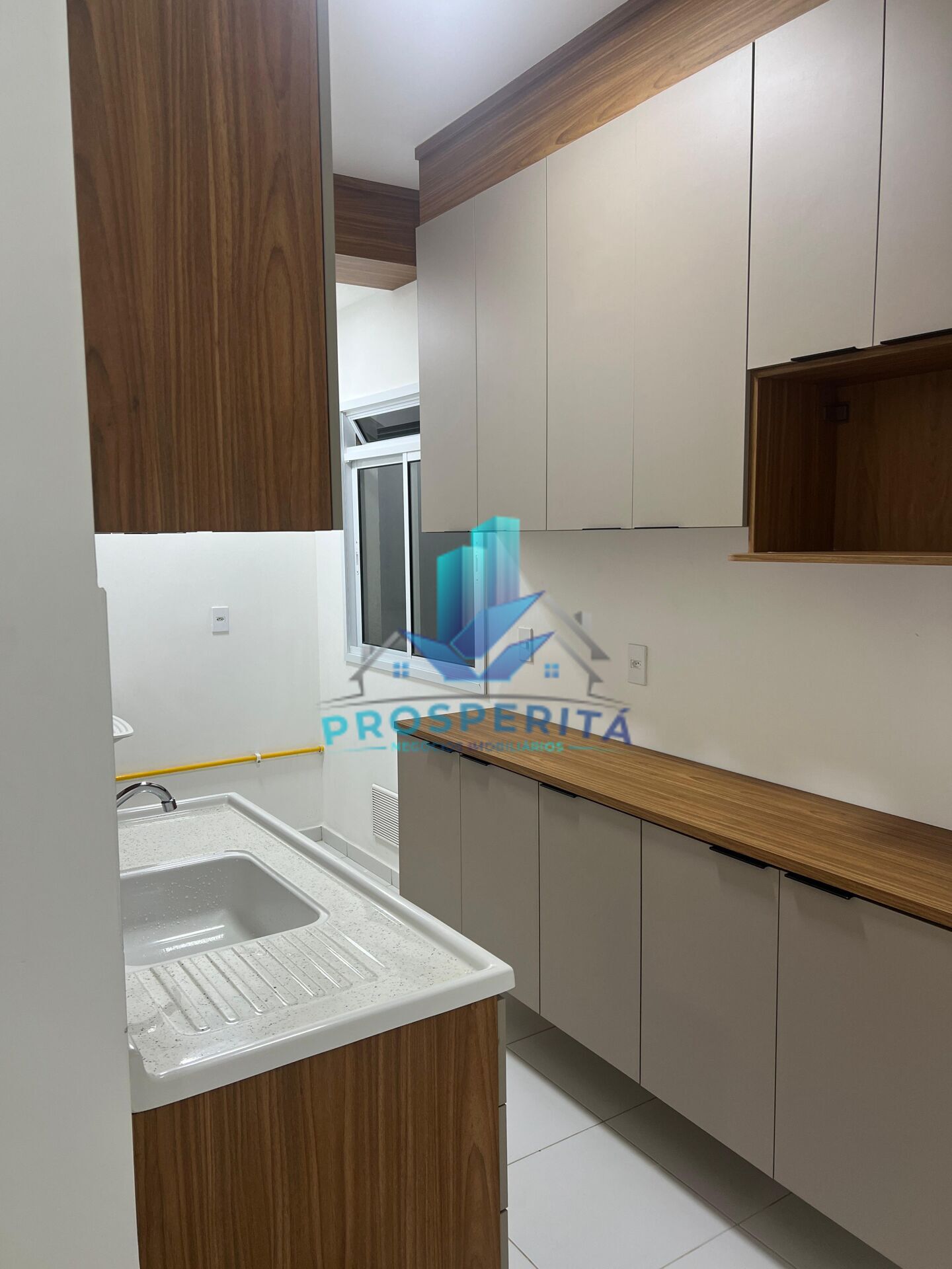 Apartamento para alugar com 2 quartos, 50m² - Foto 9