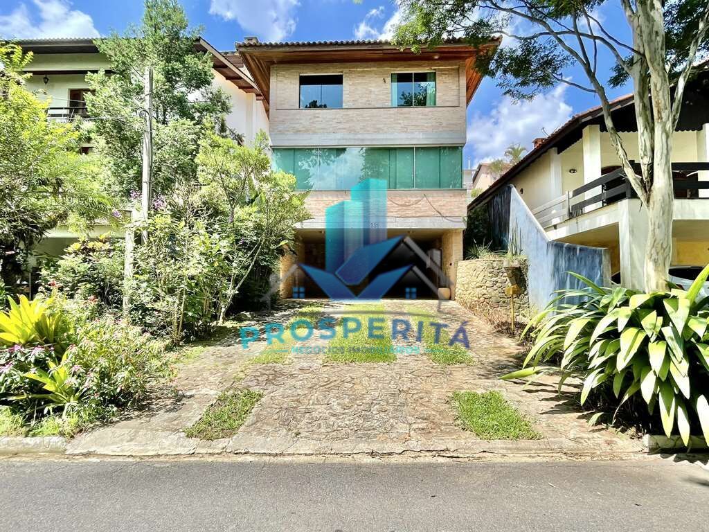 Casa de Condomínio para alugar com 4 quartos, 350m² - Foto 2