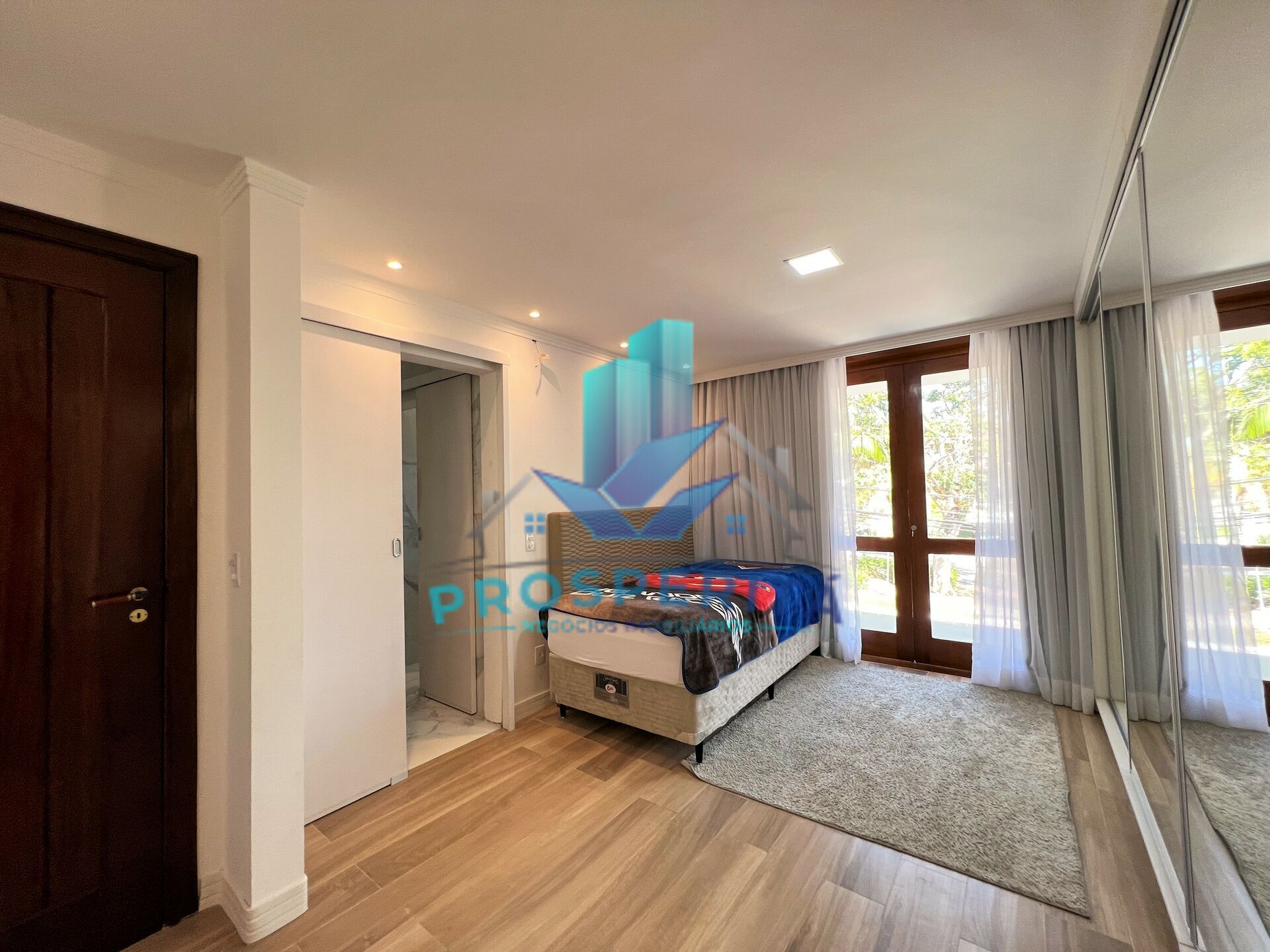 Casa à venda com 4 quartos, 496m² - Foto 17