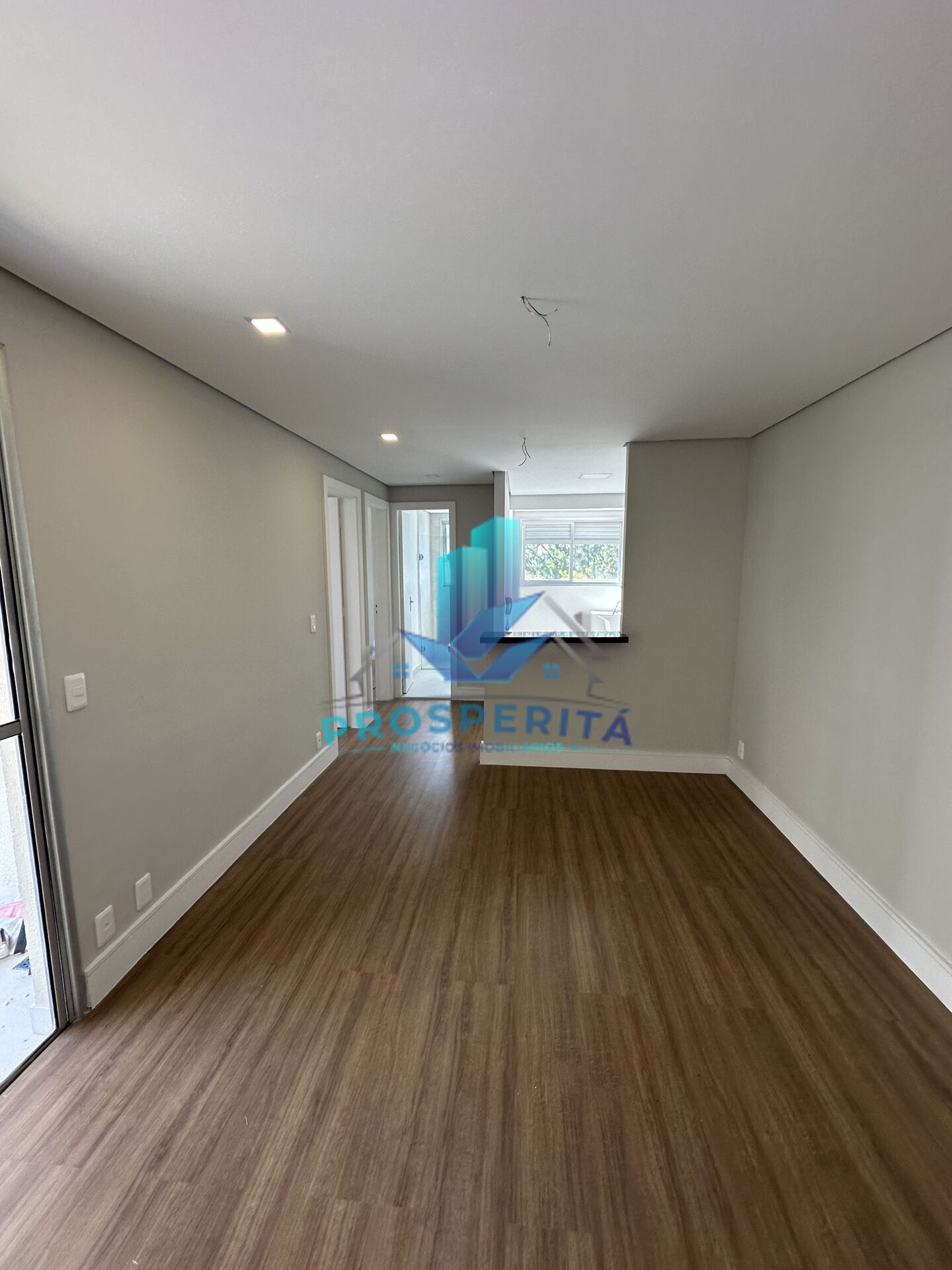 Apartamento à venda com 2 quartos, 64m² - Foto 5