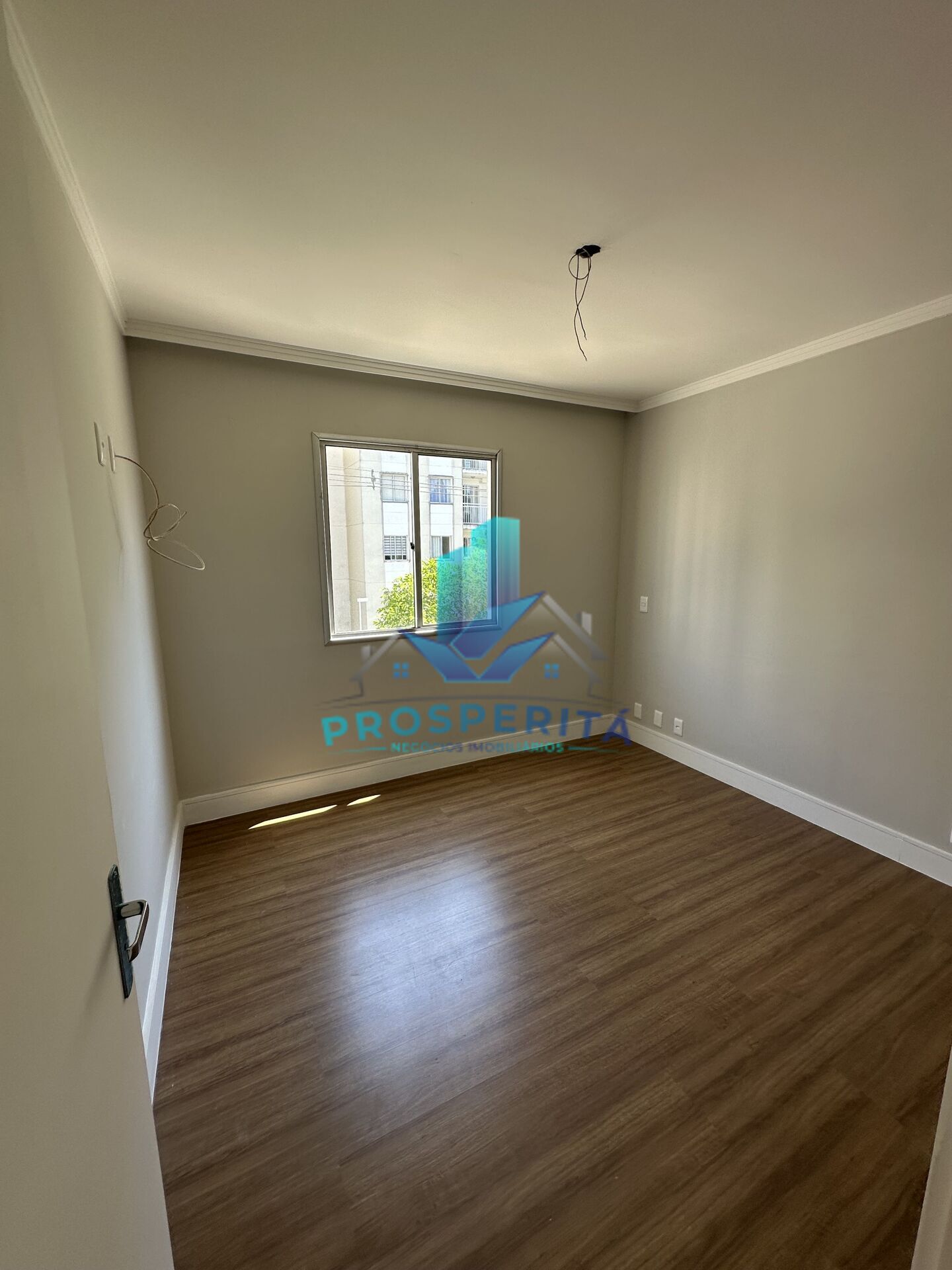 Apartamento à venda com 2 quartos, 64m² - Foto 9