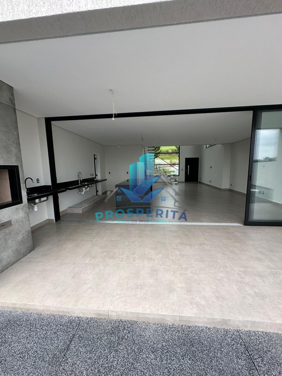 Casa à venda com 3 quartos, 254m² - Foto 7