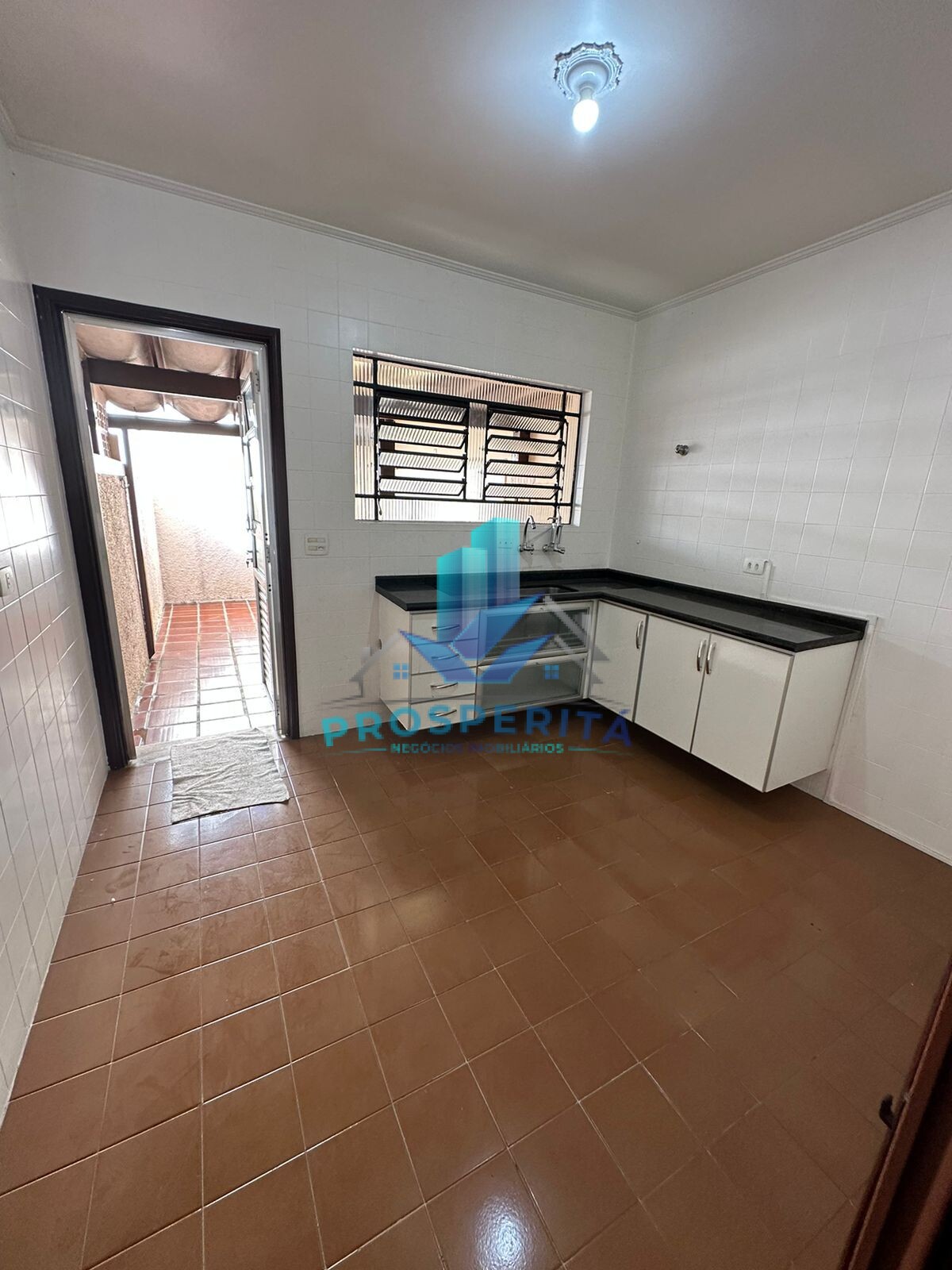 Casa de Condomínio à venda com 2 quartos, 128m² - Foto 10