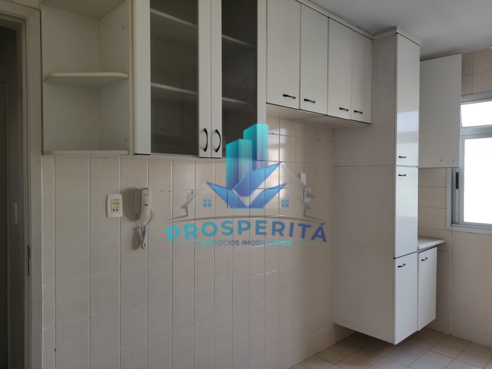 Apartamento à venda com 2 quartos, 55m² - Foto 11