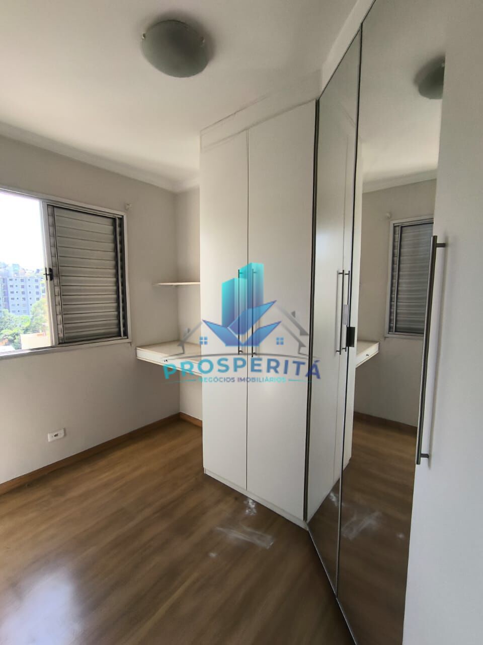 Apartamento à venda com 2 quartos, 50m² - Foto 13