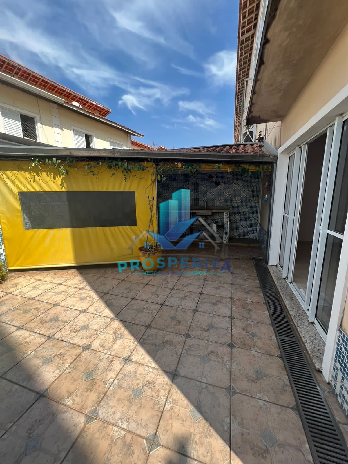 Casa de Condomínio à venda com 3 quartos, 360m² - Foto 26