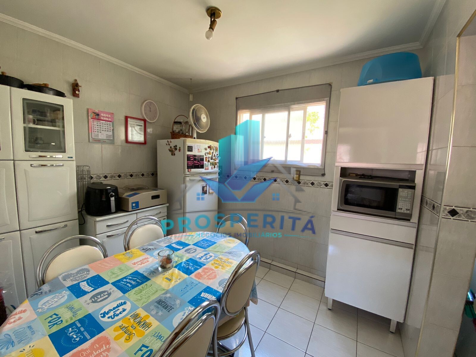 Apartamento à venda com 3 quartos, 70m² - Foto 4