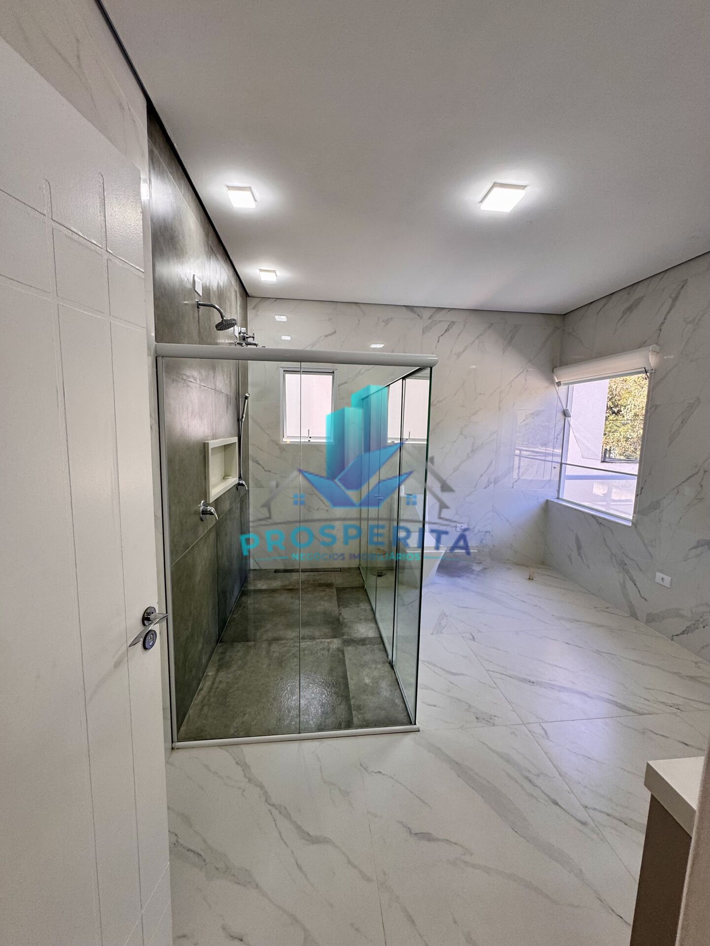 Casa à venda com 3 quartos, 256m² - Foto 44