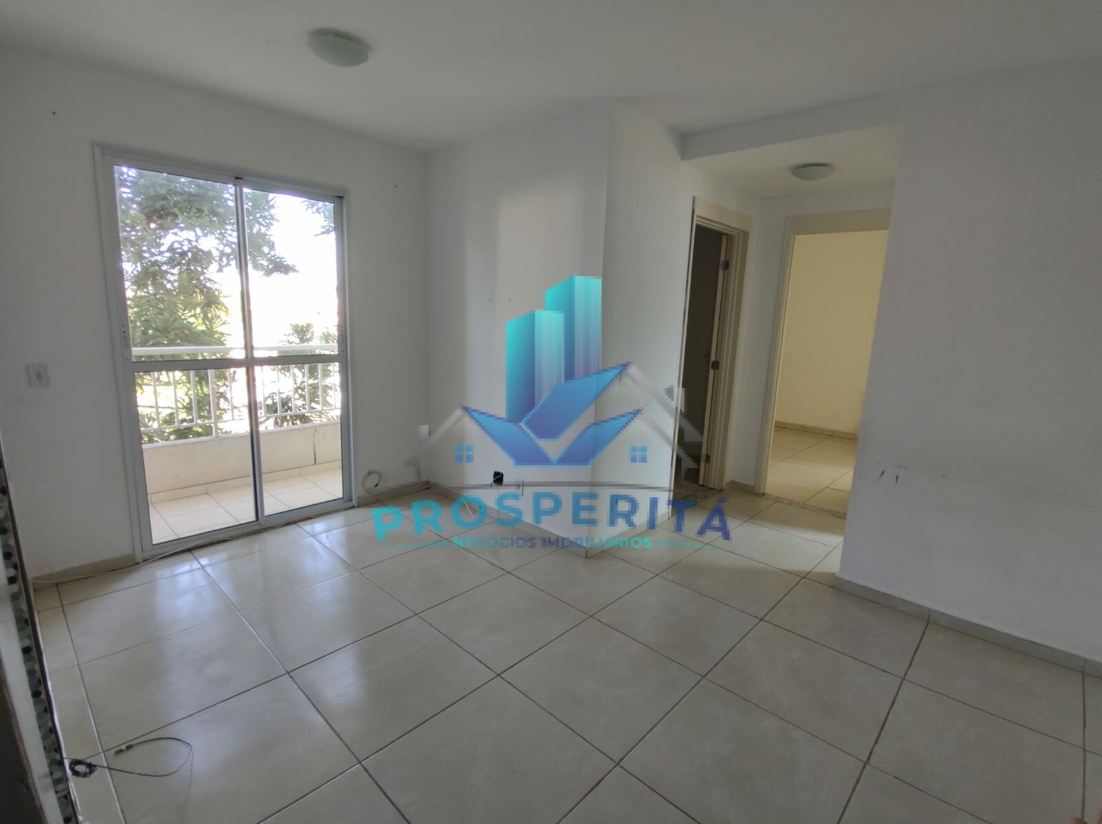 Apartamento à venda com 2 quartos, 55m² - Foto 4