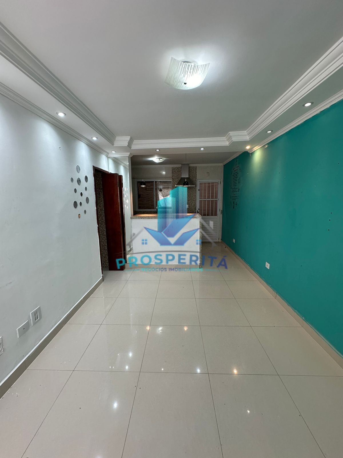 Casa à venda com 2 quartos, 105m² - Foto 8