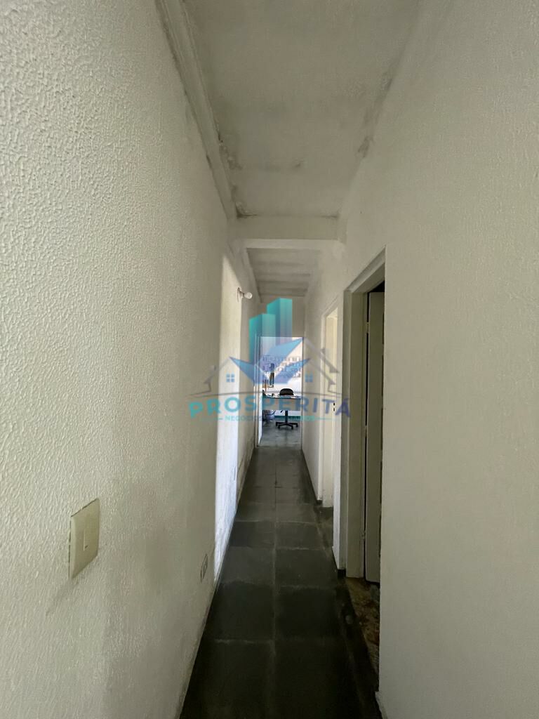 Casa à venda com 3 quartos, 186m² - Foto 14