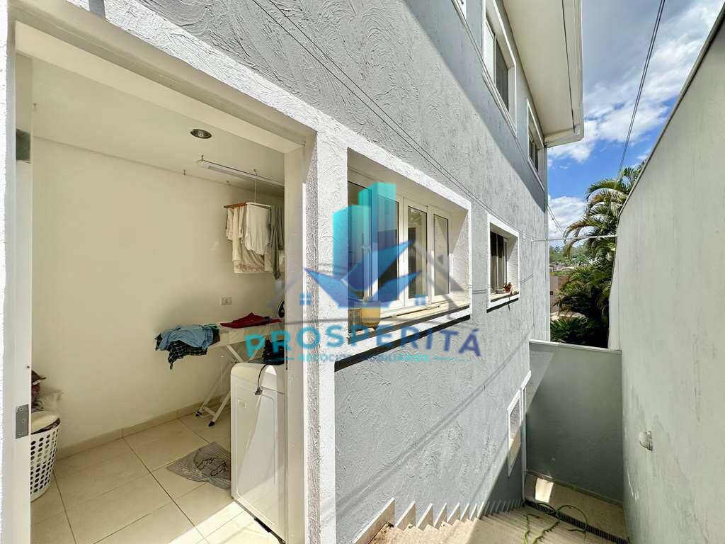 Casa à venda com 4 quartos, 400m² - Foto 43