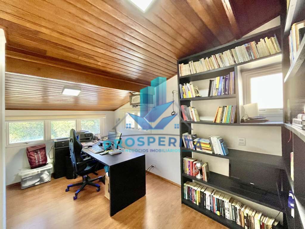 Casa à venda com 4 quartos, 556m² - Foto 30