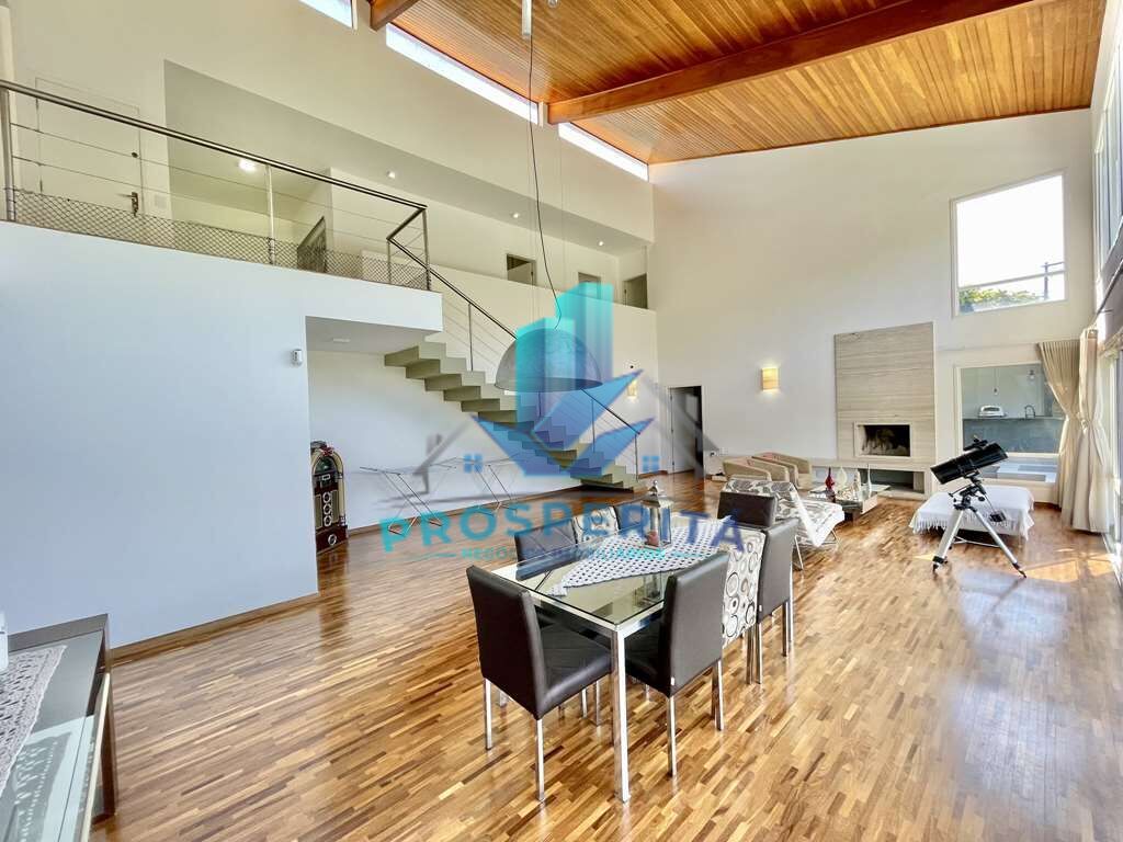 Casa à venda com 4 quartos, 556m² - Foto 10