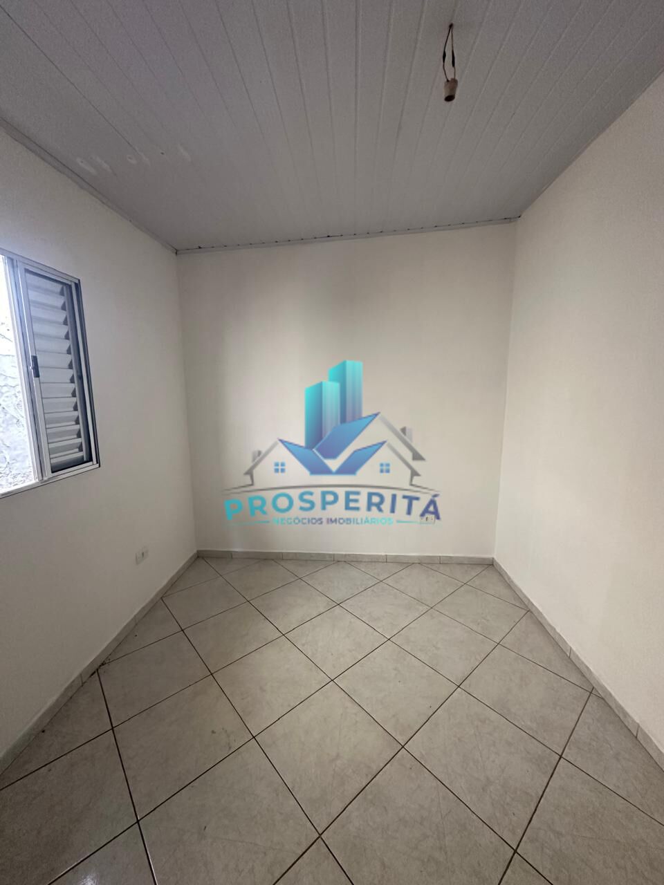 Casa para alugar com 1 quarto, 125m² - Foto 6